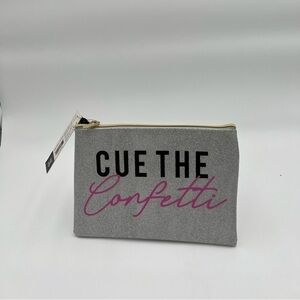 New makeup pouch